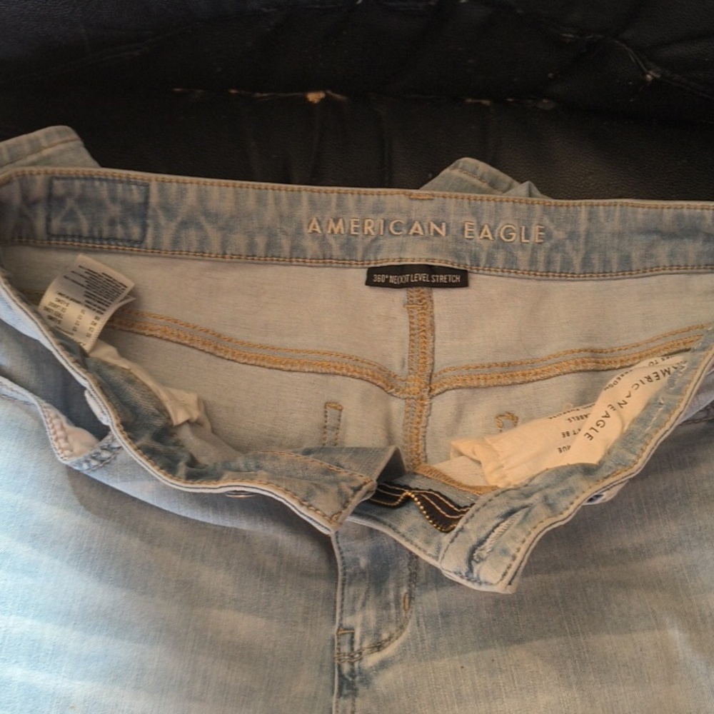 American Eagle Outfitters Sky Blue Denim Jeans - Picture 2 of 4